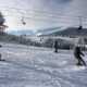 Лыжников и сноубордистов обвиняют в новой вспышке COVID-19 в Украине