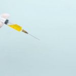 Украина получила вакцину против обезьяньей оспы: кто ее получит